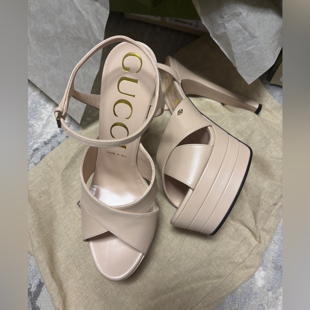 New Gucci Malaga Kld Platform Sandals Heels Black and skin rose color. - Picture 11 of 15
